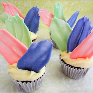 Chocolate Shard Cupcakes 