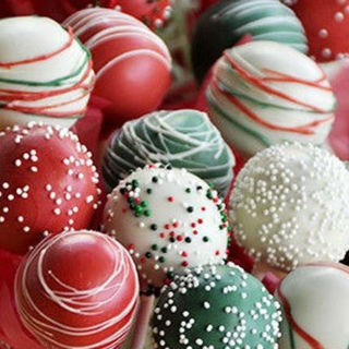 Christmas Cake Pops - Decorated Mix