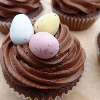 Easter Egg Cupcakes 