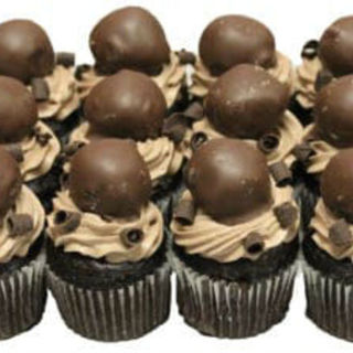 Mini Chocolate Dream Cupcakes 