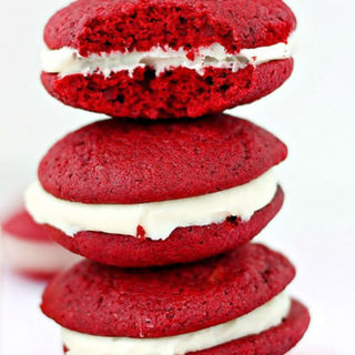 Red Velvet Kisses 