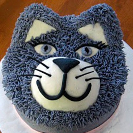Smokey the Cat Cake 