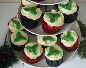 Christmas Holly Cupcakes  